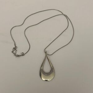 Sleek Silver Teardrop Necklace